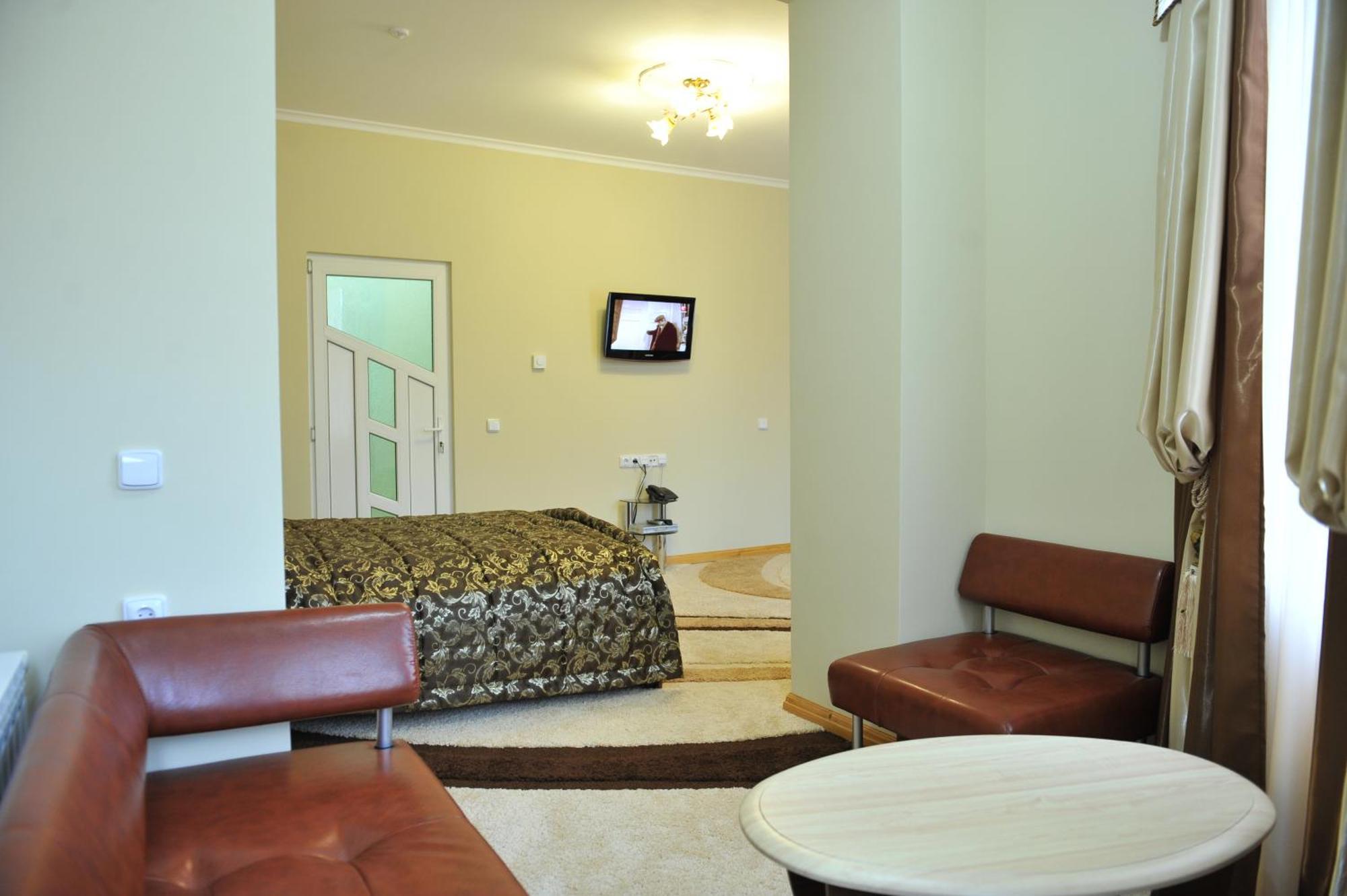 Andinna Hotel Chernivtsi Luaran gambar