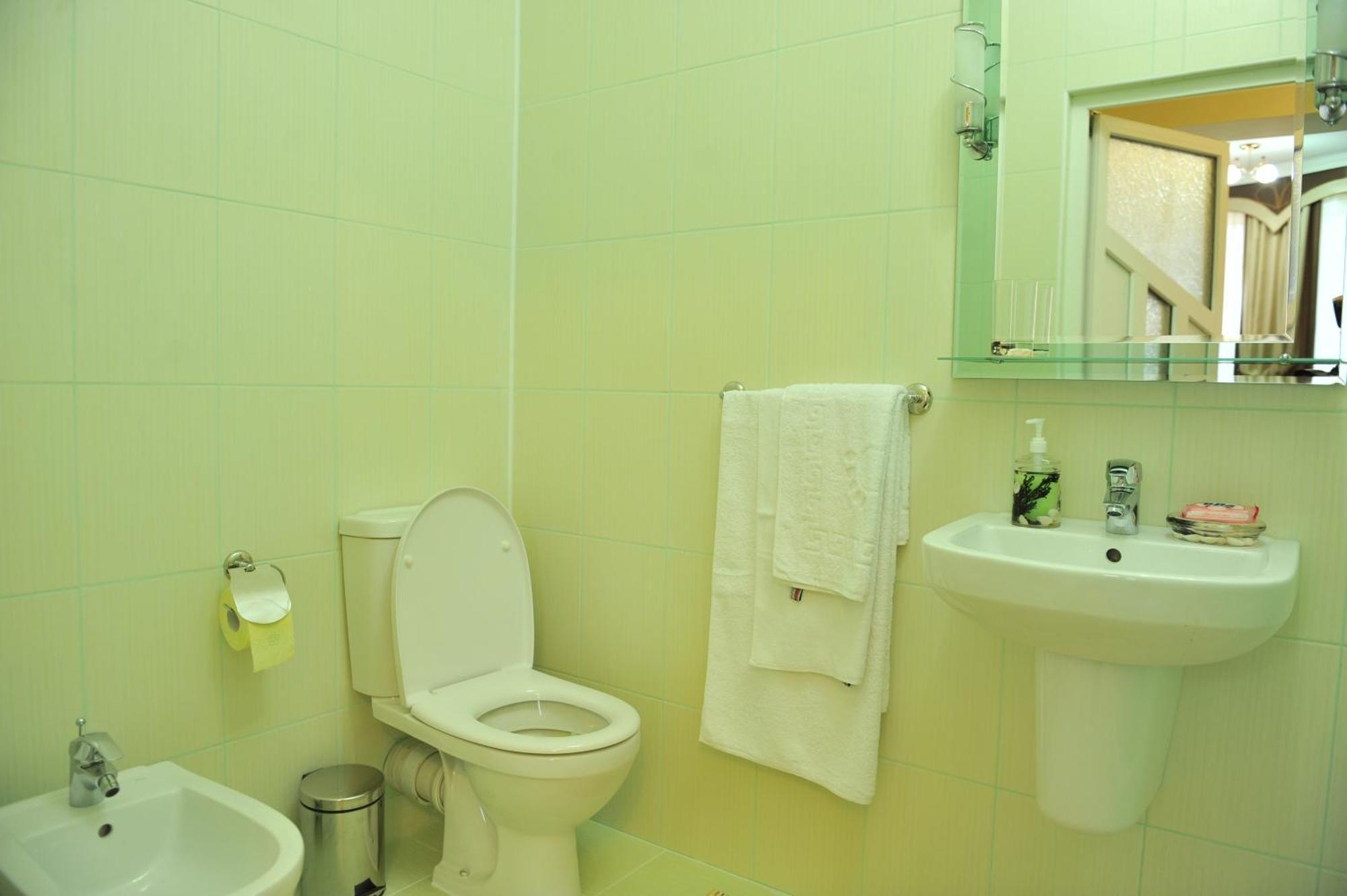 Andinna Hotel Chernivtsi Luaran gambar