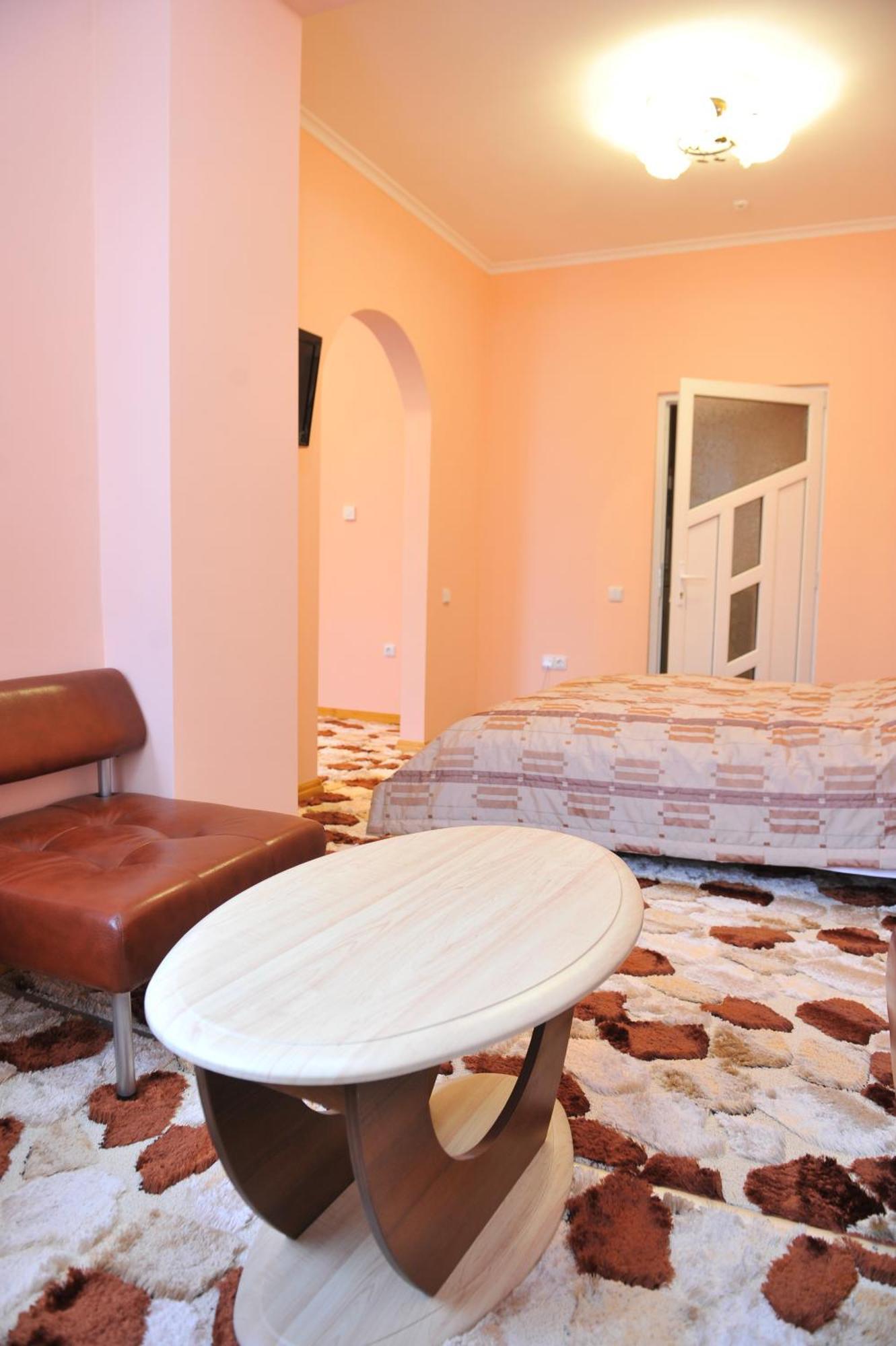 Andinna Hotel Chernivtsi Luaran gambar