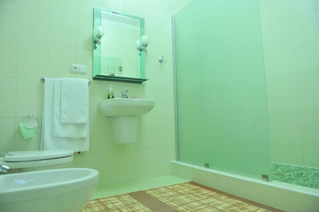 Andinna Hotel Chernivtsi Luaran gambar