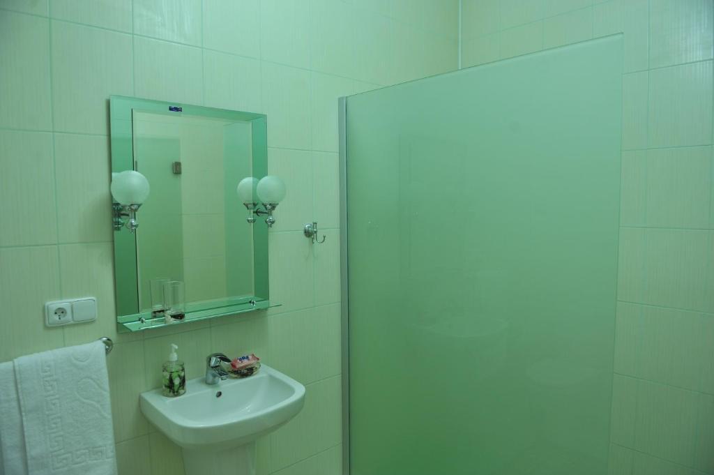 Andinna Hotel Chernivtsi Luaran gambar